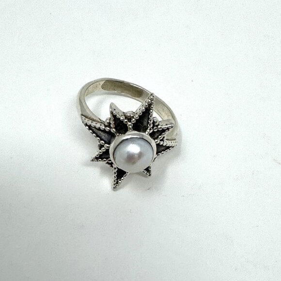 Sterling Silver Starburst Moonstone Ring - Picture 2 of 5